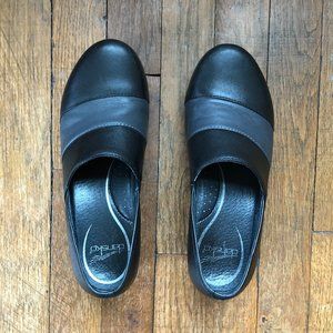 Dansko Black and Gray Slip- On Clogs Size 38/8